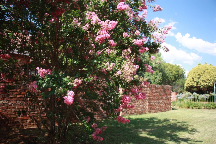 3 Bedroom Property for Sale in Universitas Ridge Free State